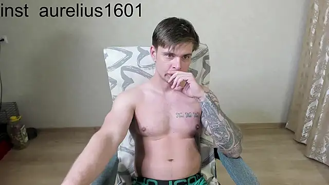 Snapshot of maks_wolfis chatting on June 10, 7:48 pm maks wolfis online show from June 10, 7:48 pm