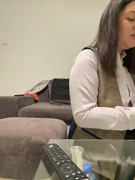 AlexandraGiogio online show from April 19, 2:34 am