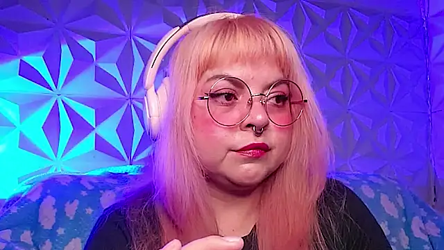 Satyn doll online show from March 28, 9:27 pm