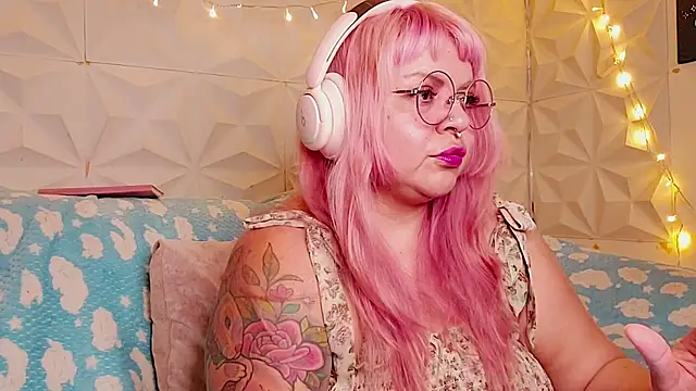 Satyn doll online show from May 29, 11:44 pm