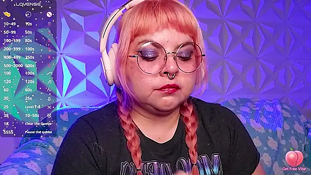 Satyn doll online show from March 19, 11:27 pm