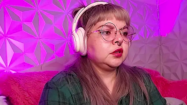 Satyn doll online show from November 21, 12:09 am