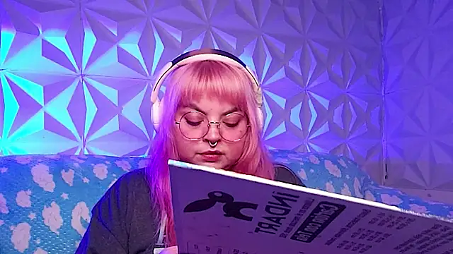 Satyn doll online show from April 10, 11:12 pm