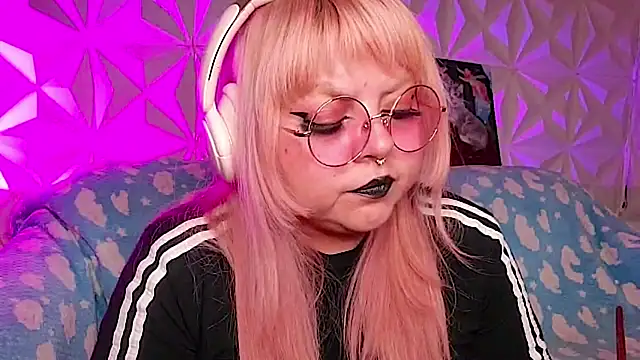 Satyn doll online show from April 28, 2:27 am