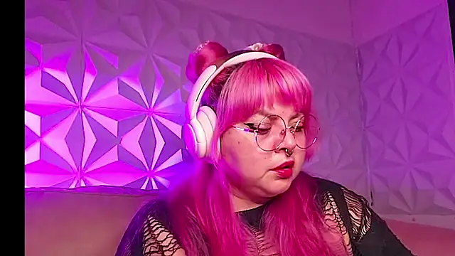 Satyn doll online show from February 12, 12:10 am