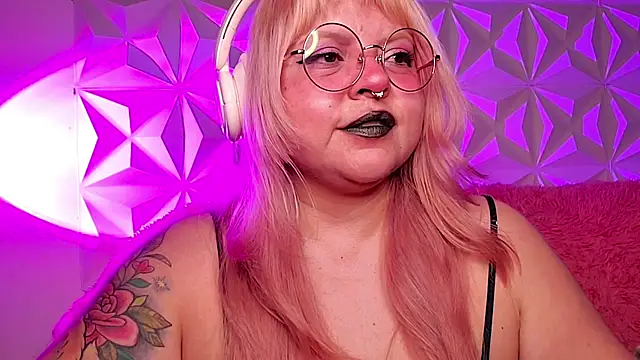 Satyn doll online show from May 4, 11:51 pm