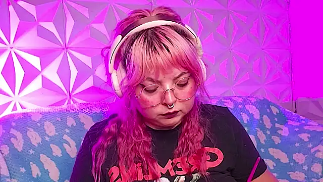 Satyn doll online show from February 28, 11:59 pm