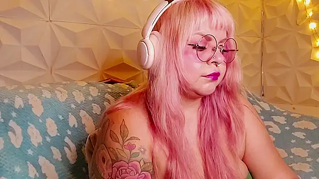 Satyn doll online show from June 4, 1:10 am