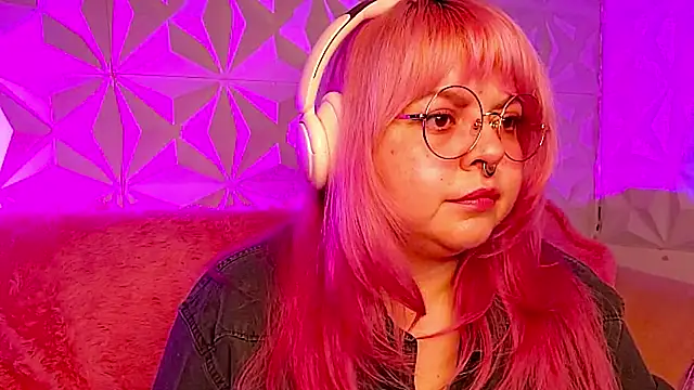 Satyn doll online show from February 20, 10:55 pm