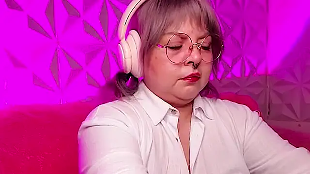 Satyn doll online show from October 29, 11:58 pm