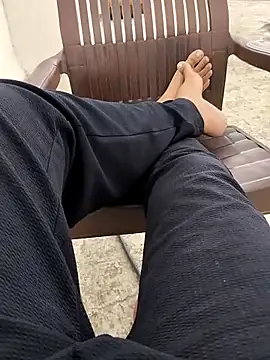 indianguy21 online show from July 21, 6:48 am