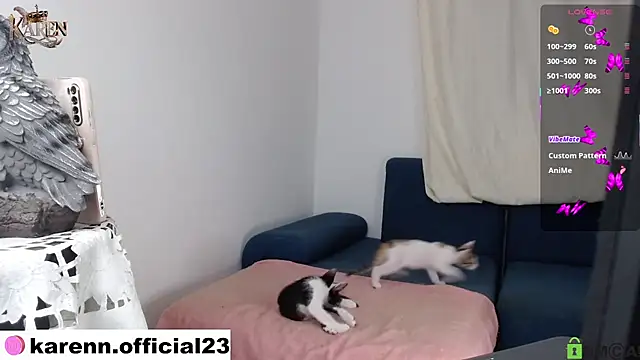 Snapshot of karen_sofia_ chatting on March 12, 10:05 am karen sofia online show from March 12, 10:05 am