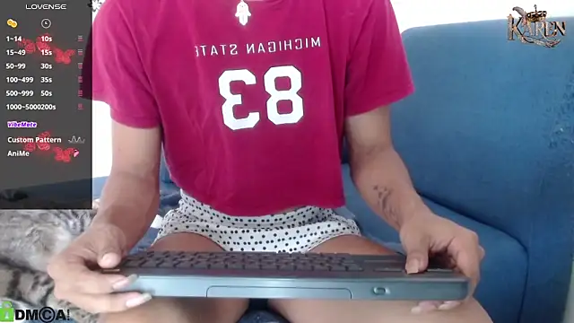 karen sofia  online show from April 6, 8:32 pm