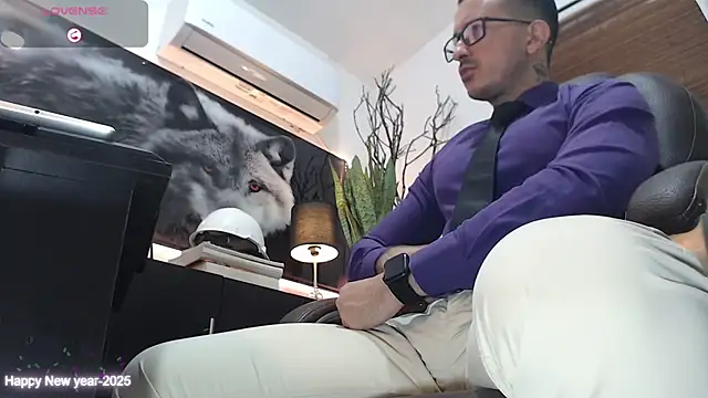 randyluke online show from February 21, 9:02 am