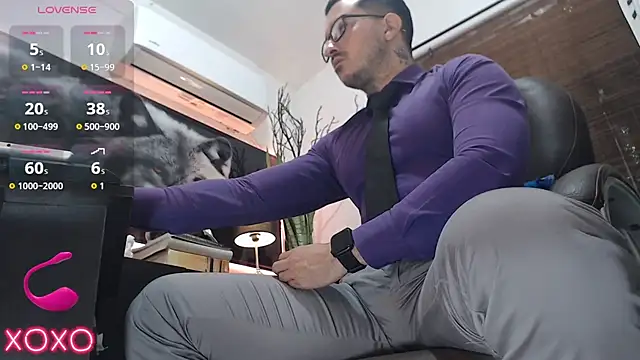 Snapshot of randyluke chatting on November 14, 10:30 am randyluke online show from November 14, 10:30 am