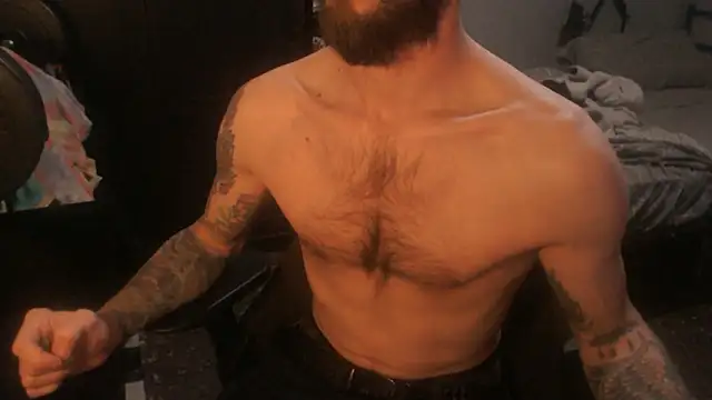 SexxxyLouis online show from March 24, 8:09 pm