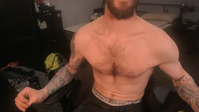 SexxxyLouis online show from March 3, 1:40 pm