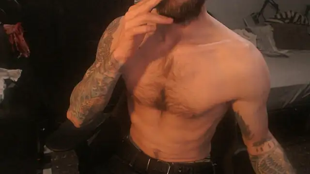 SexxxyLouis online show from March 22, 8:49 am