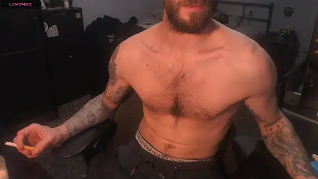 Snapshot of SexxxyLouis chatting on November 28, 8:09 pm SexxxyLouis online show from November 28, 8:09 pm