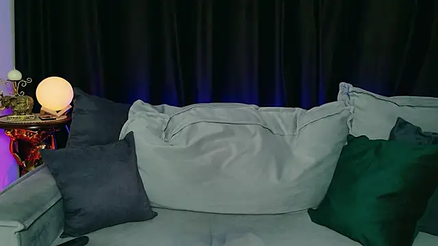 Snapshot of Fire_error chatting on October 16, 7:16 am Fire error online show from October 16, 7:16 am