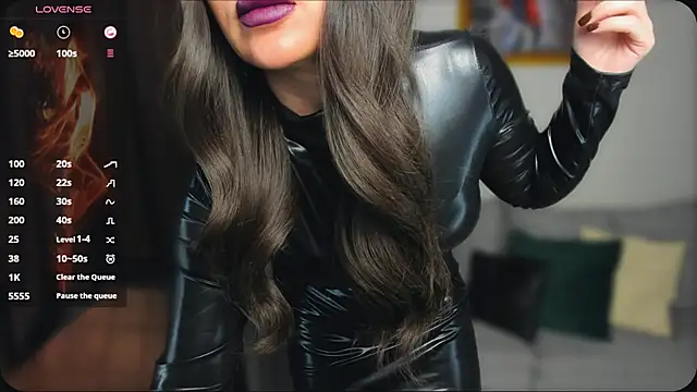 Snapshot of Fire_error chatting on February 27, 7:19 am Fire error online show from February 27, 7:19 am