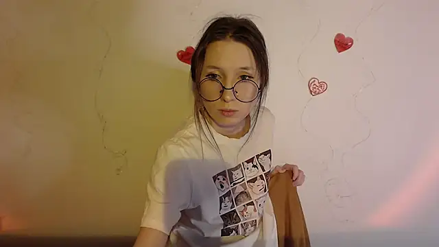  Hanna Moon  online show from February 16, 10:25 am