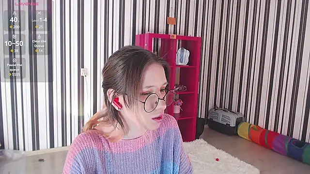 Snapshot of _Hanna_Moon_ chatting on March 19, 7:51 am Hanna Moon online show from March 19, 7:51 am