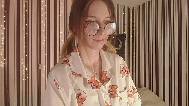 Snapshot of _Hanna_Moon_ chatting on September 9, 6:17 pm Hanna Moon online show from September 9, 6:17 pm