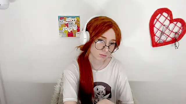 Snapshot of _Hanna_Moon_ chatting on June 27, 10:10 am Hanna Moon online show from June 27, 10:10 am