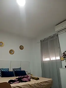 little susie online show from November 5, 9:23 am