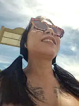 little susie online show from May 6, 11:58 am