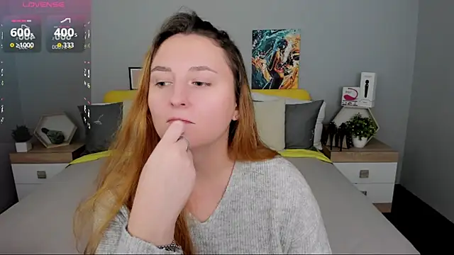 Snapshot of BabeLessi chatting on December 14, 4:12 pm BabeLessi online show from December 14, 4:12 pm