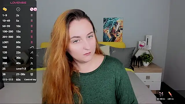 Snapshot of BabeLessi chatting on November 8, 6:22 pm BabeLessi online show from November 8, 6:22 pm