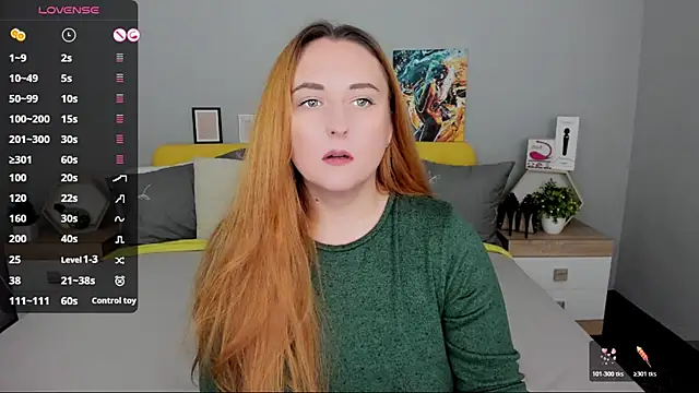 Snapshot of BabeLessi chatting on October 25, 5:35 pm BabeLessi online show from October 25, 5:35 pm