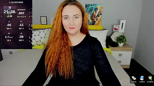 Snapshot of BabeLessi chatting on March 9, 7:37 pm BabeLessi online show from March 9, 7:37 pm