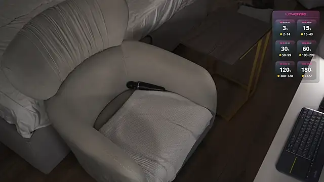 eseniyavl online show from November 30, 5:08 am