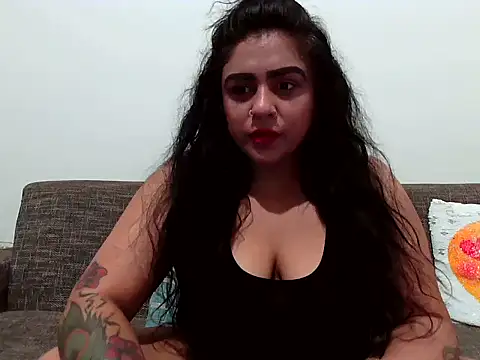 indianishkq7 online show from October 14, 4:07 pm