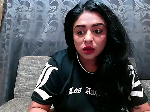 indianishkq7 online show from February 1, 11:53 am