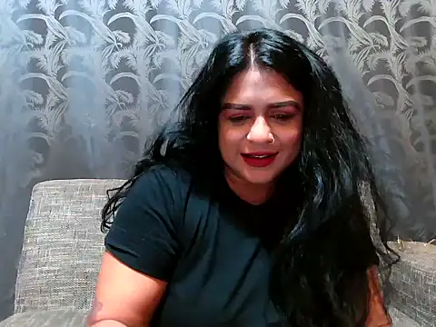 indianishkq7 online show from February 22, 1:46 pm