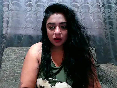 indianishkq7 online show from February 14, 1:51 pm