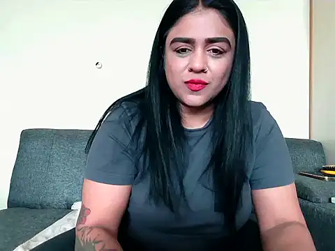 indianishkq7 online show from June 13, 1:09 pm