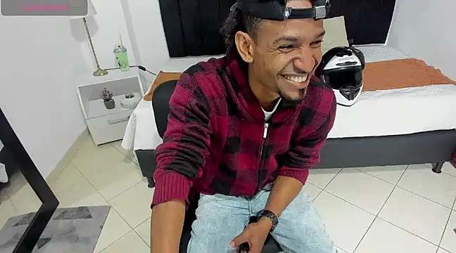 anhtony wayans online show from December 10, 11:51 pm