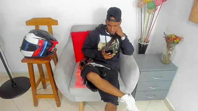 anhtony wayans online show from October 8, 12:34 am