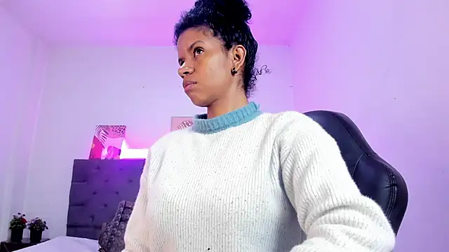 Ellie Alves online show from October 14, 12:28 pm