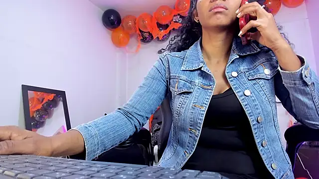 Ellie Alves online show from October 30, 12:58 pm