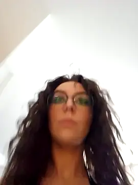 LilyOrion online show from April 16, 7:03 pm