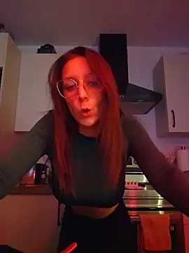 LilyOrion online show from May 15, 11:14 pm