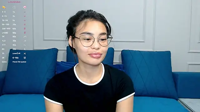 kwana colada online show from October 15, 5:10 pm