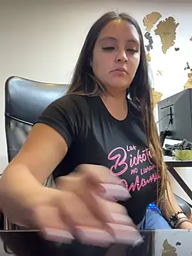 milly cruz online show from March 18, 11:27 pm