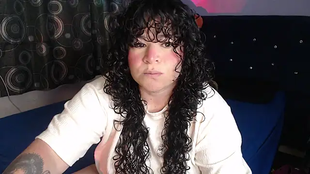 ANGELIQUE KLANE online show from April 4, 7:09 pm